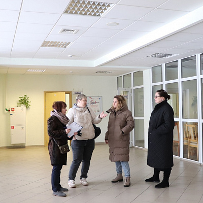 Помощник Уполномоченного по правам человека и председатель Молодежного совета, по совместительству члены общественного Штаба по наблюдению за выборами, приняли участие в осмотре помещений, в которых будут размещаться избирательные участки.