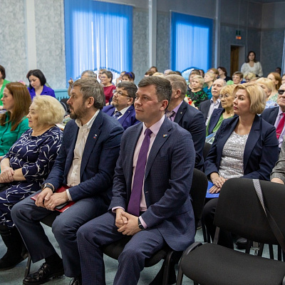 Уполномоченный поздравила Комплексный центр социального обслуживания с 30 – летним юбилеем